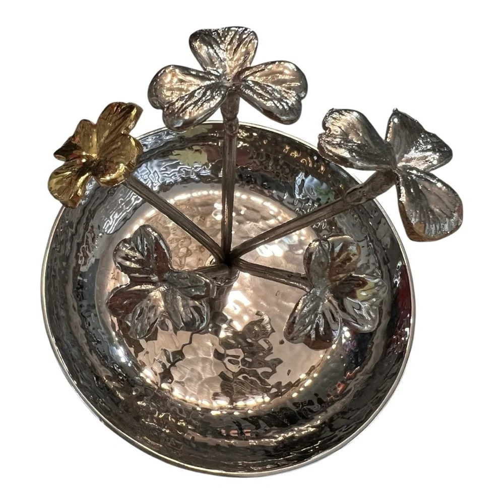 Michael Aram NWOT Gorgeous silver tone & bronze Clover Ring Catcher/Trinket tray - Picture 2 of 5